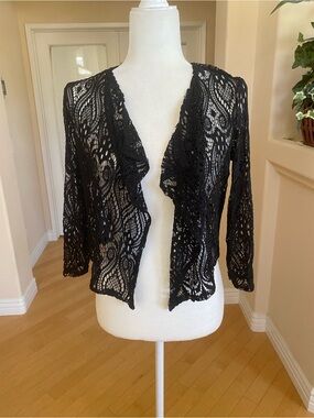 Michele Lynn Black Crochet Lace Open-Front Crop Cardigan